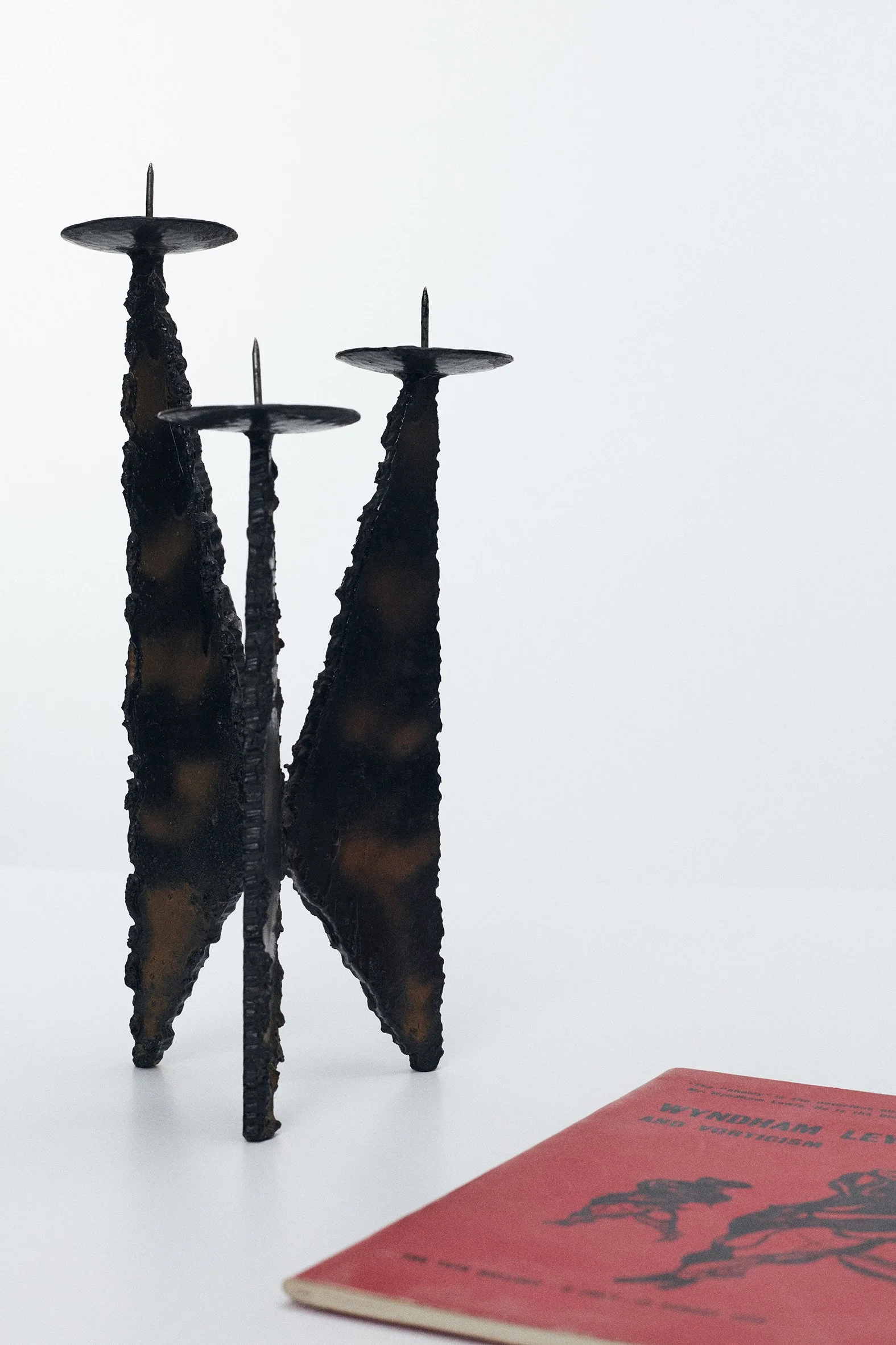 BROOM_4194.jpg