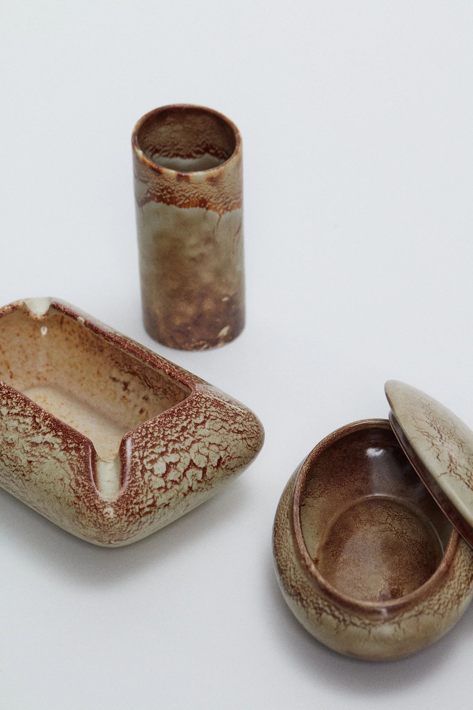 Ceramic Set of Desk Essentials