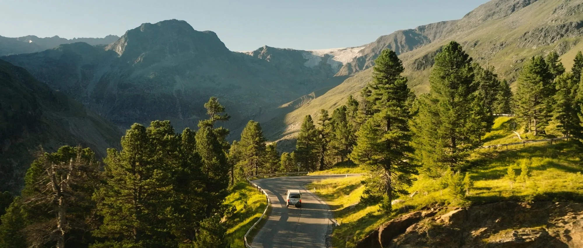  
BROME - Commercial
 
 
Client: Brome Van-Camping
Director and DOP: Raphael Pöham
Postproduction & Color: Raphael Pöham
Voice Over: Matthias Heyl
 