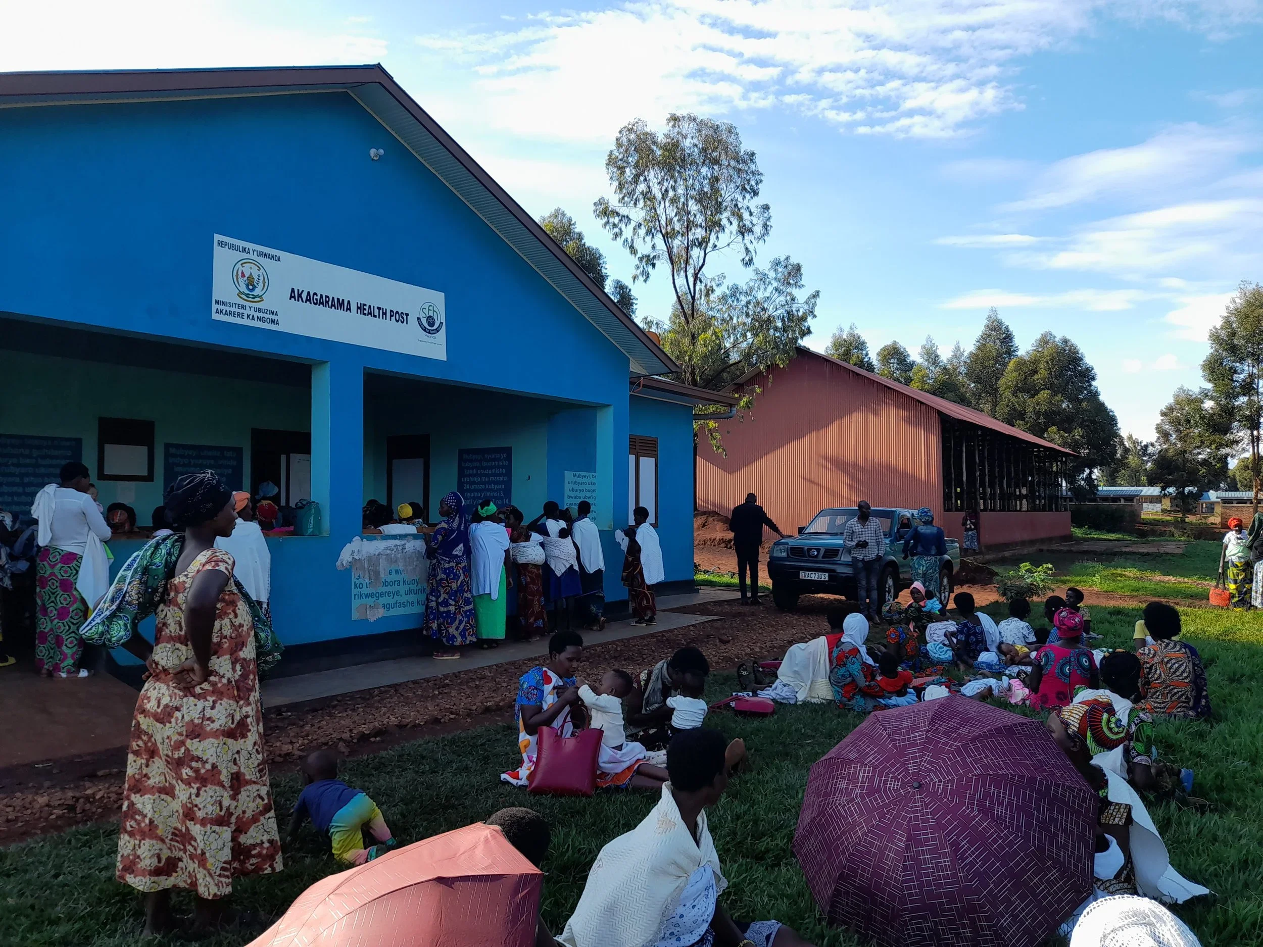 Transforming Healthcare in Rwanda: OffGridBox Solarises 12 Clinics with Innovative Solutions