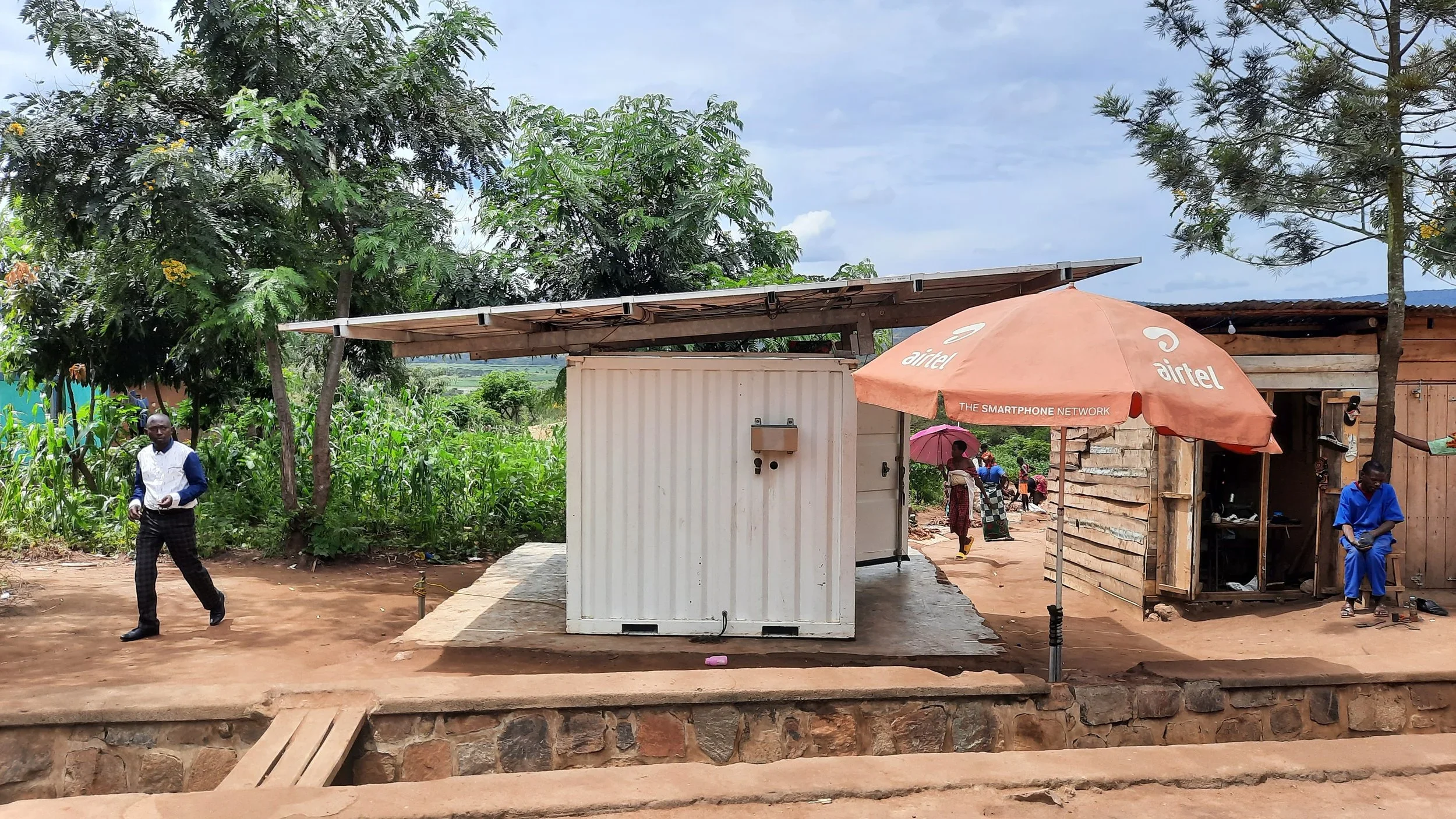Income generation for refugees in Rwanda