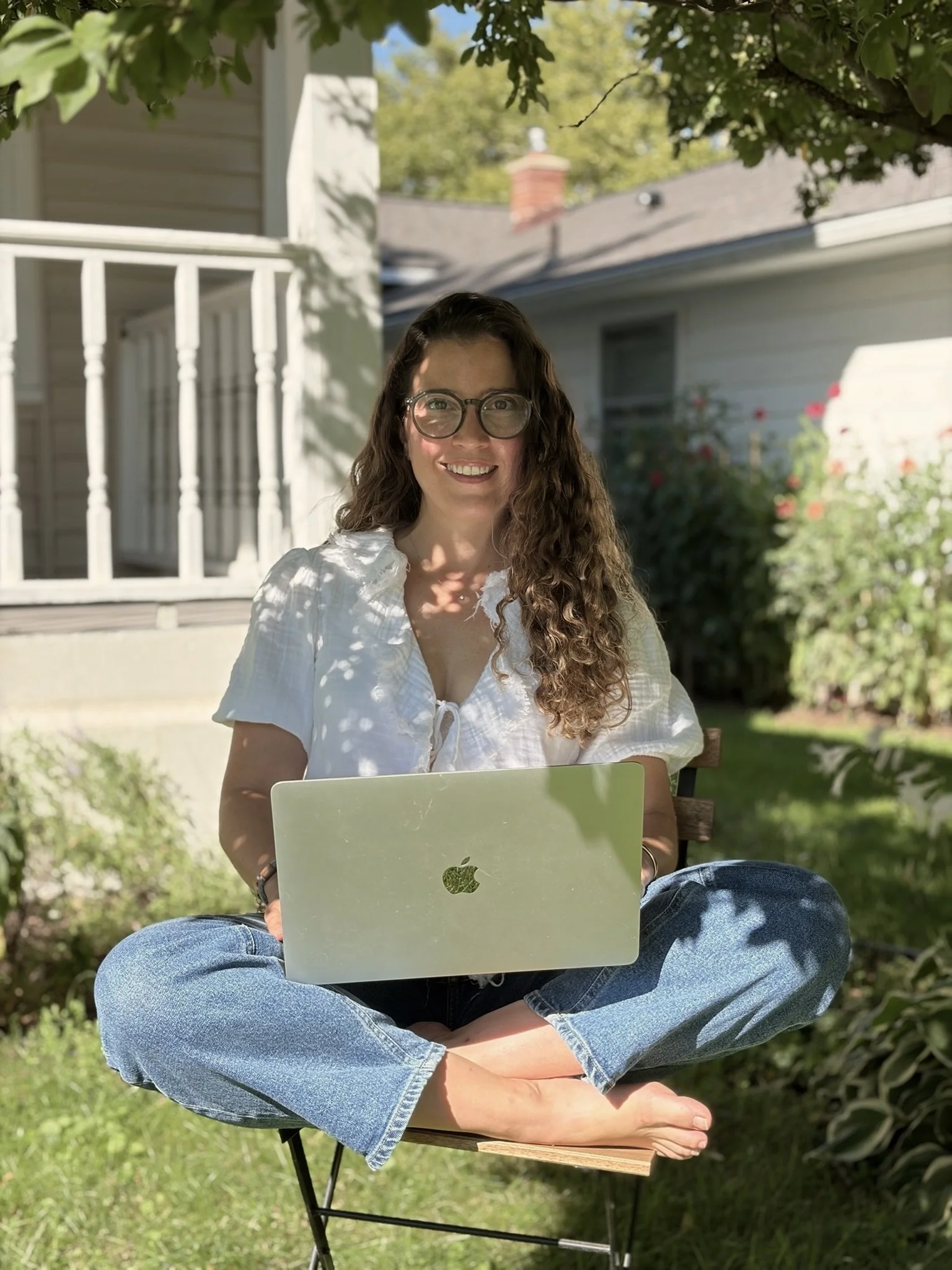 Nutrition and hormone coach. Based in Grand Rapids. Cristina helps with cycle syncing, perimenopause, pregnancy and postpartum hormone and integrative health journeys.