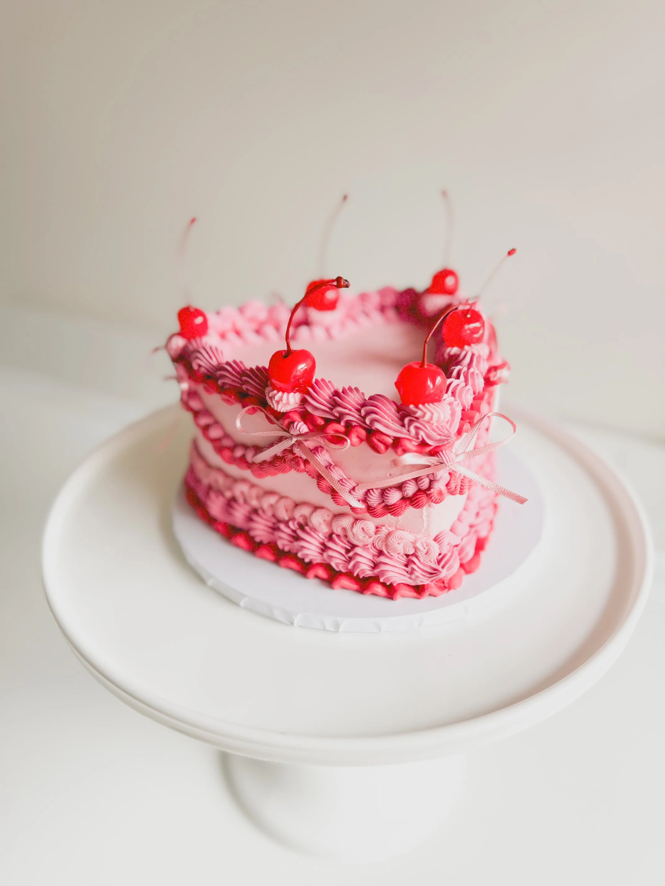 vintage-heart-cake-pink.JPEG