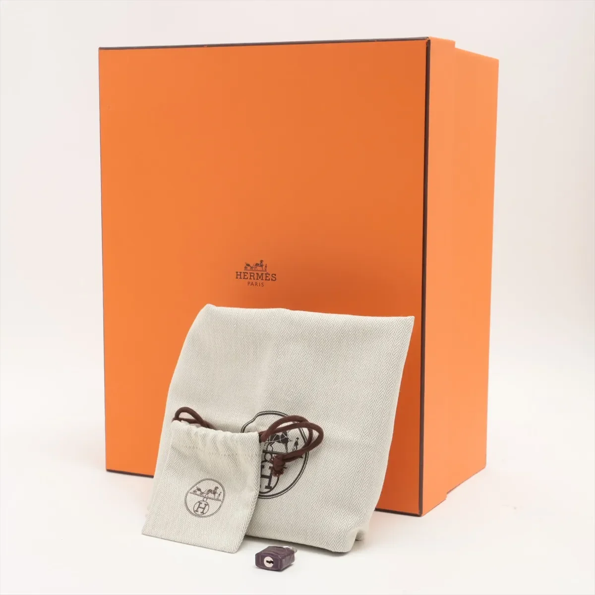 Hermes-2021-Birkin 30 Touch-Alligator x Ostrich Violette x Cassis-SHW11.webp