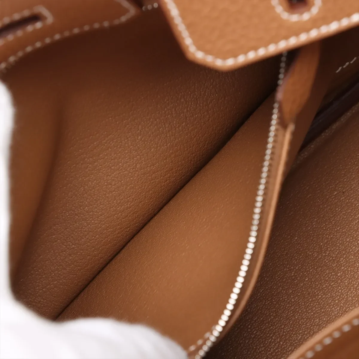Hermes-2025-Birkin_25-Le_Tournay_Togo_Gold-SHW10009.webp