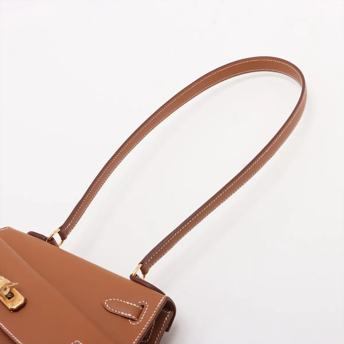 Hermes-2023-Kelly_20_Disorderly_Epsom_Gold-GHW (4).webp