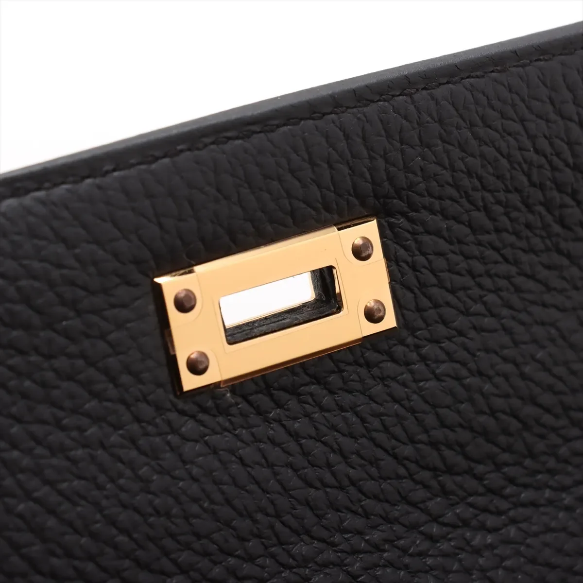 Hermes-2025-Kelly_25-Togo_Black-GHW (11).webp