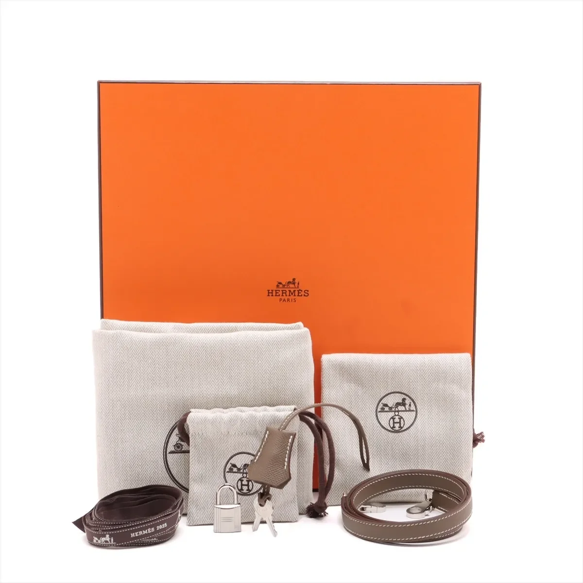 Hermes-2025-Kelly_28_Epsom_Etoupe-PHW (10).webp