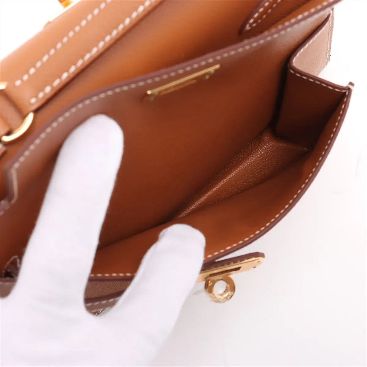 Hermes-2023-Kelly_20_Disorderly_Epsom_Gold-GHW (5).webp