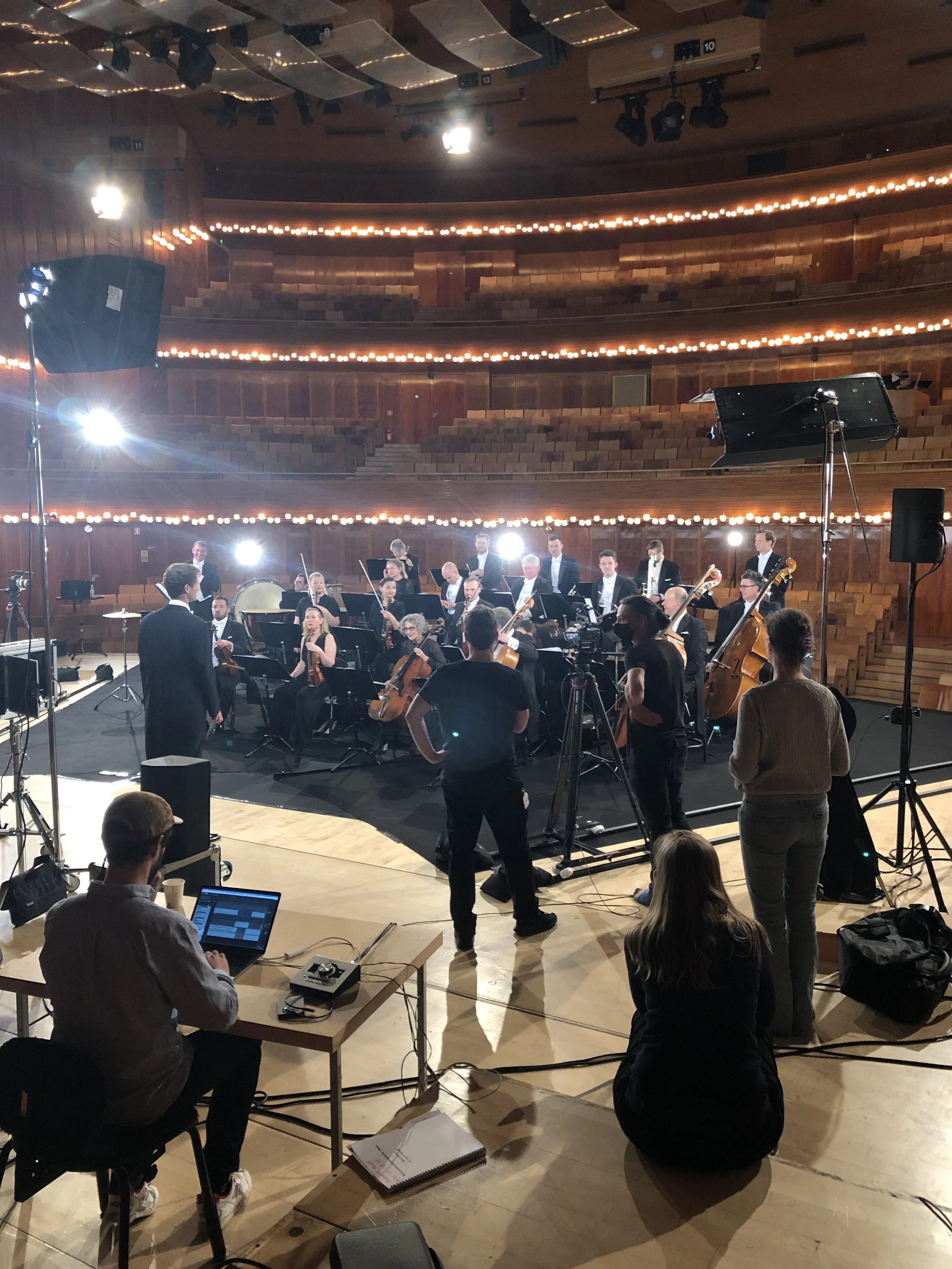 Behind the Scenes, Verdens Bedste Instrument, Sigurd Barrett, Copenhagen Phil, Radiohuset, Buster Film Festival, Bonde Media, Foto: Jon Bonde Eriksen.
