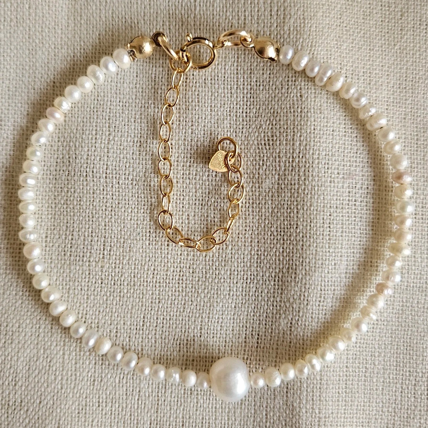 Freshwater+pearl+bracelet.jpg