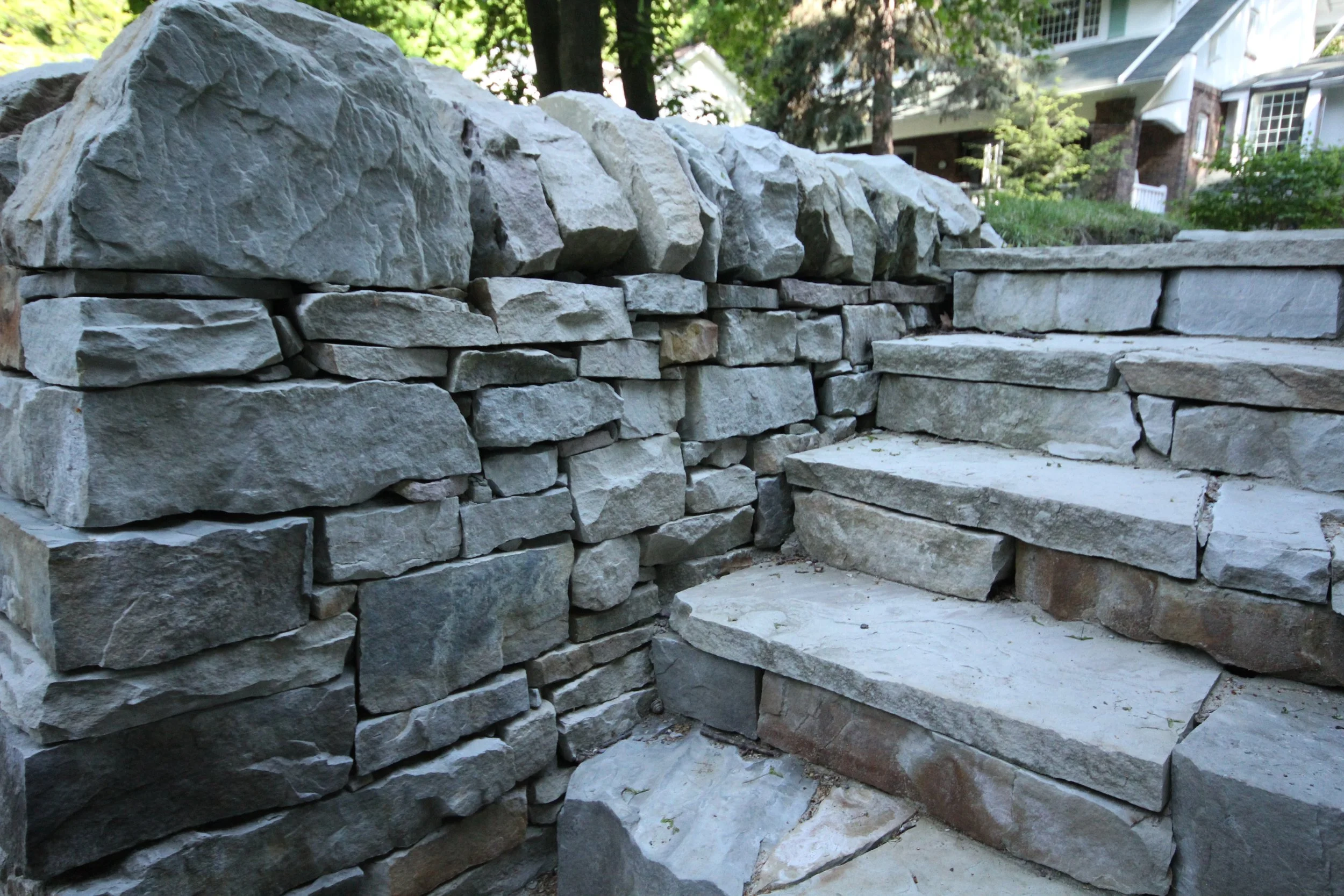 Yellow-House_Wall_Steps.jpg