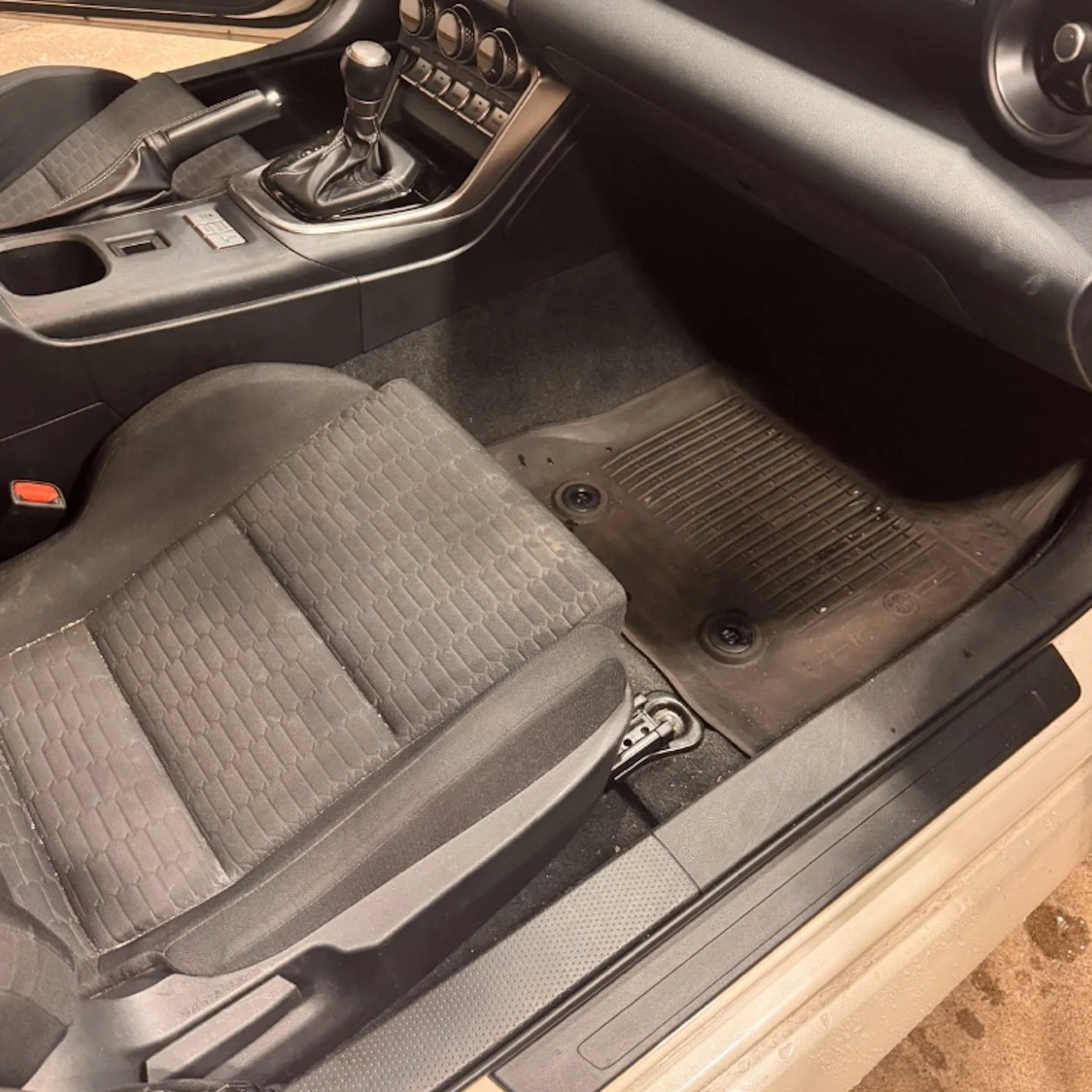 Toyota GR86 refined by 3LB, featuring exterior, interior, wheel, engine compartment, and finished vehicle details.