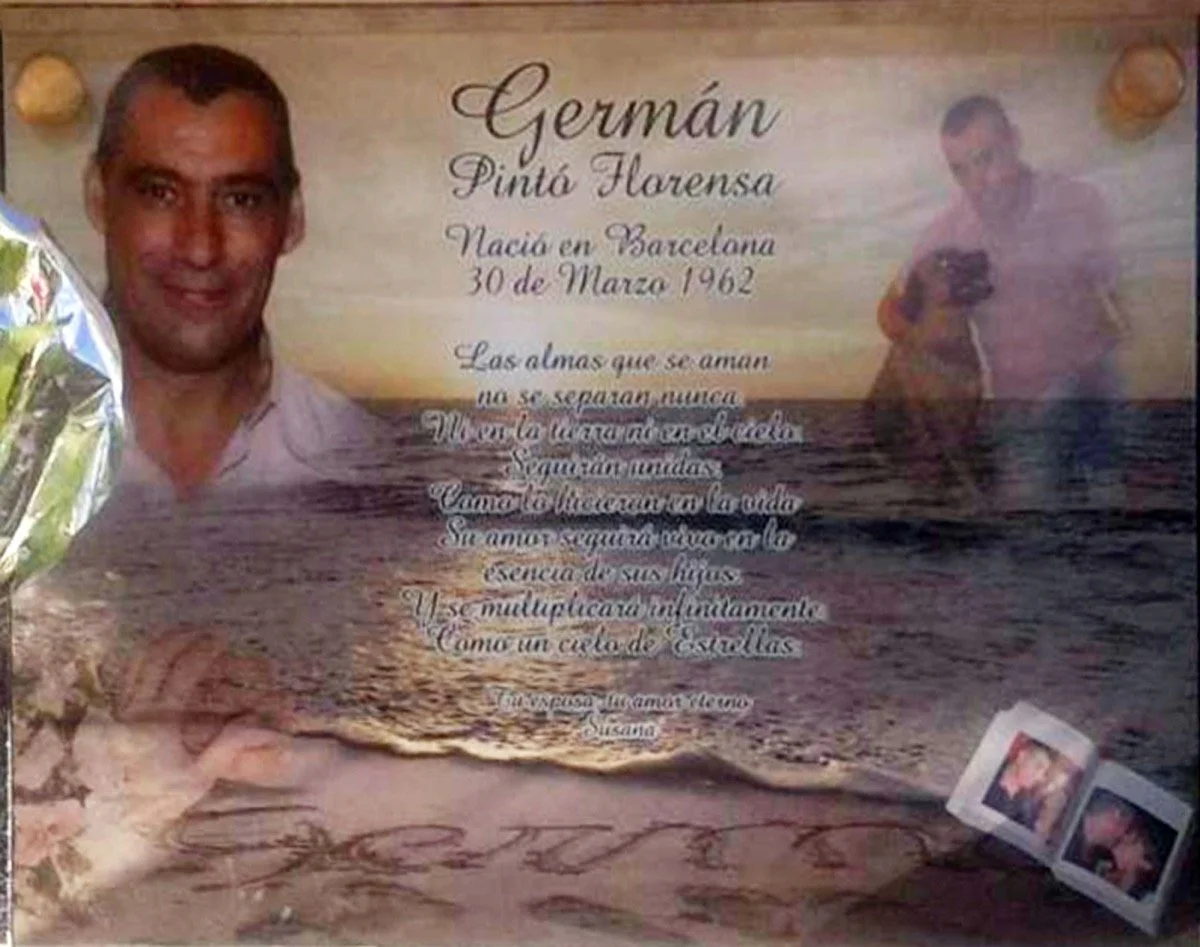 Lápida de cerámica personalizada para German, diseñada por Raúl Abad en Valencia