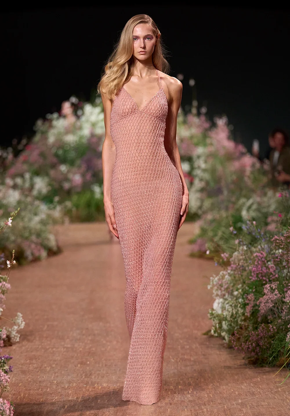 elie-saab-ss27-14.webp