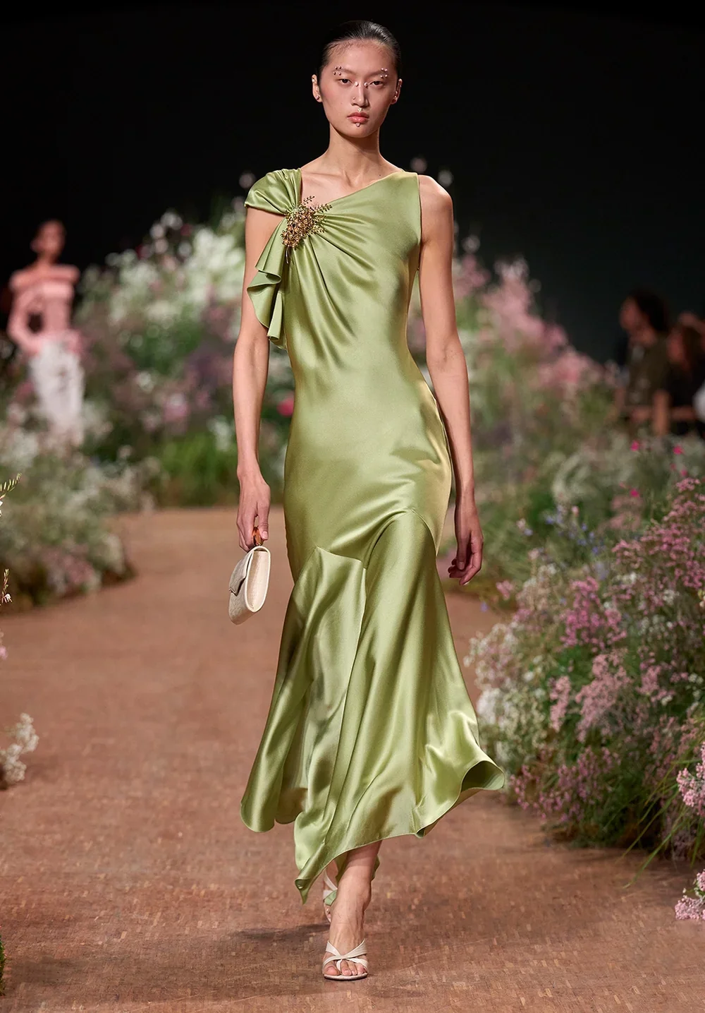 elie-saab-ss27-17.webp