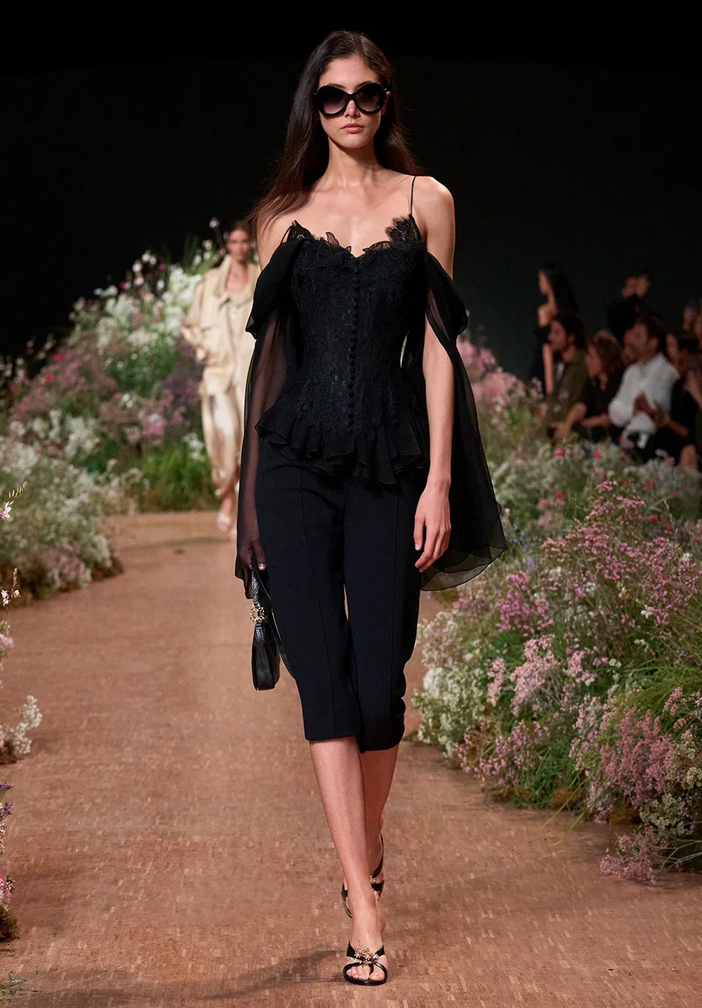 elie-saab-ss27-22.webp