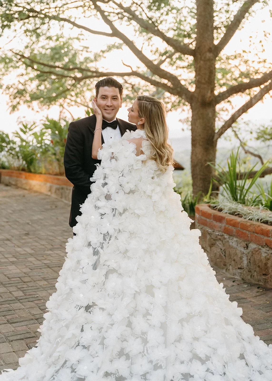 boda-religiosa-teresa-ricardo-sesion-de-novios-collective-eight-41.jpg