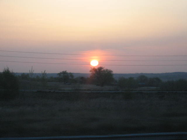 sunrise_bus1.jpg
