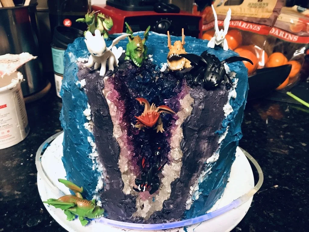 How to Train Your Dragon cake