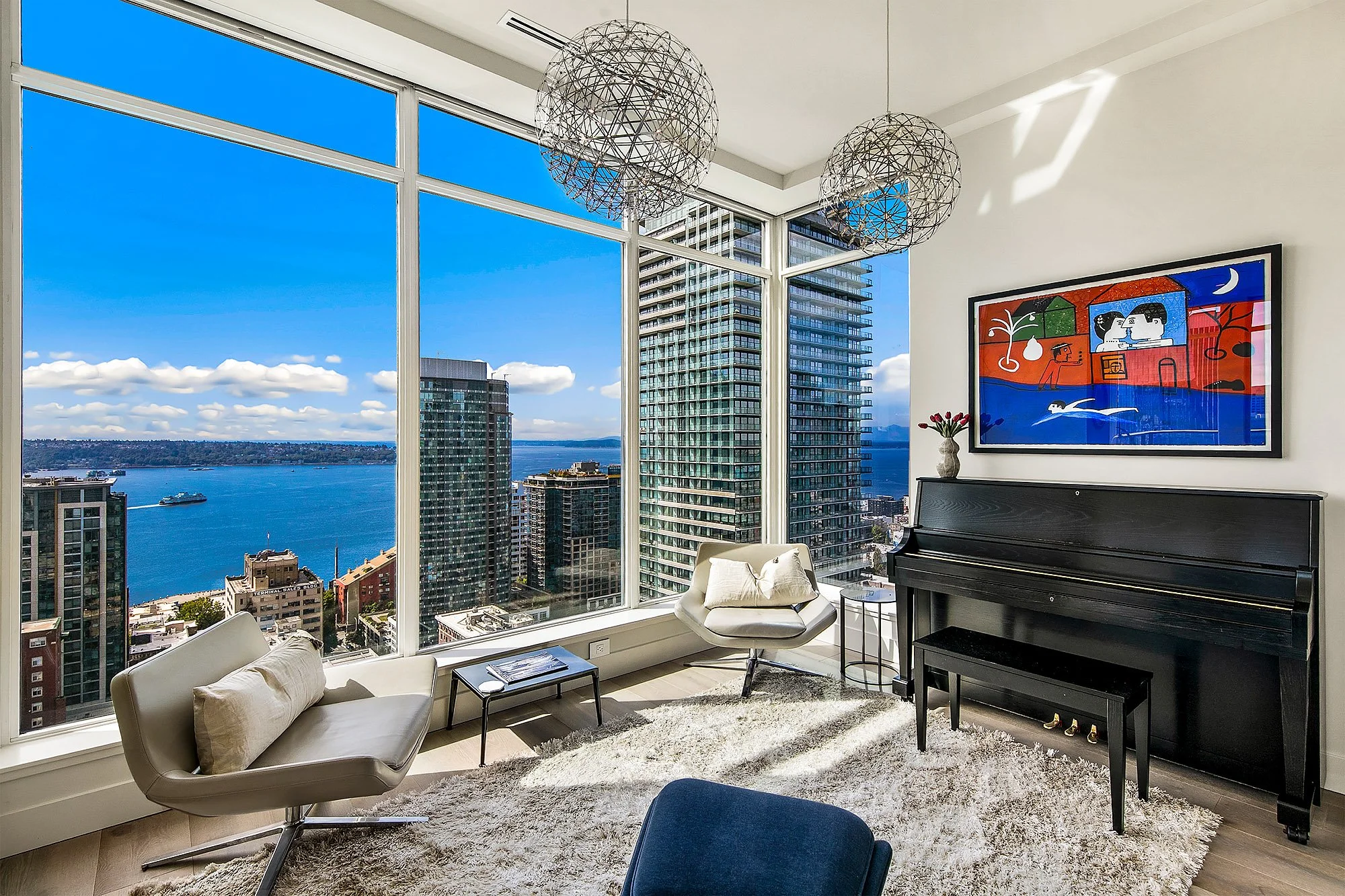 Escala Penthouse #202 - Daylight (7).jpg