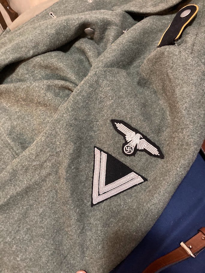 Sleeve patches