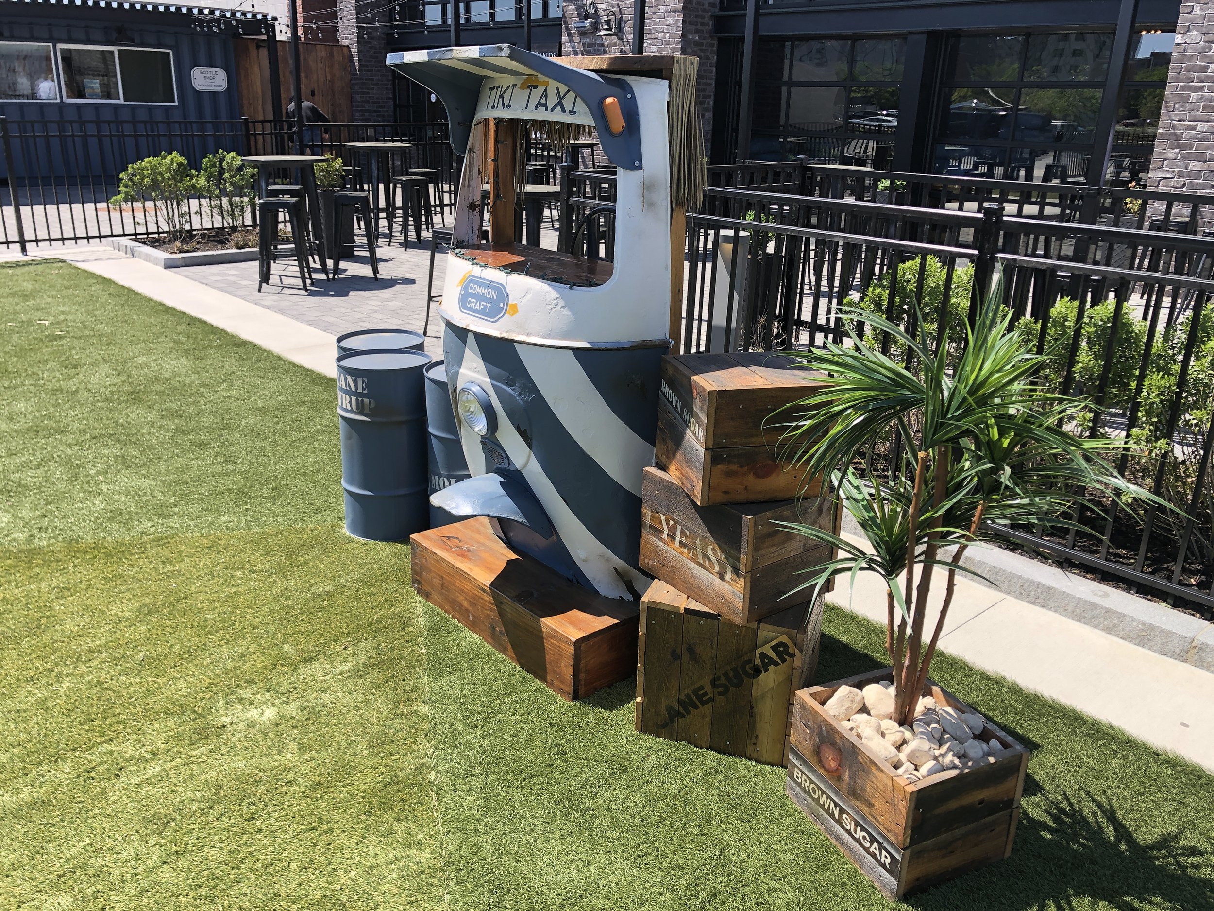 Tuk Tuk Tiki Bar