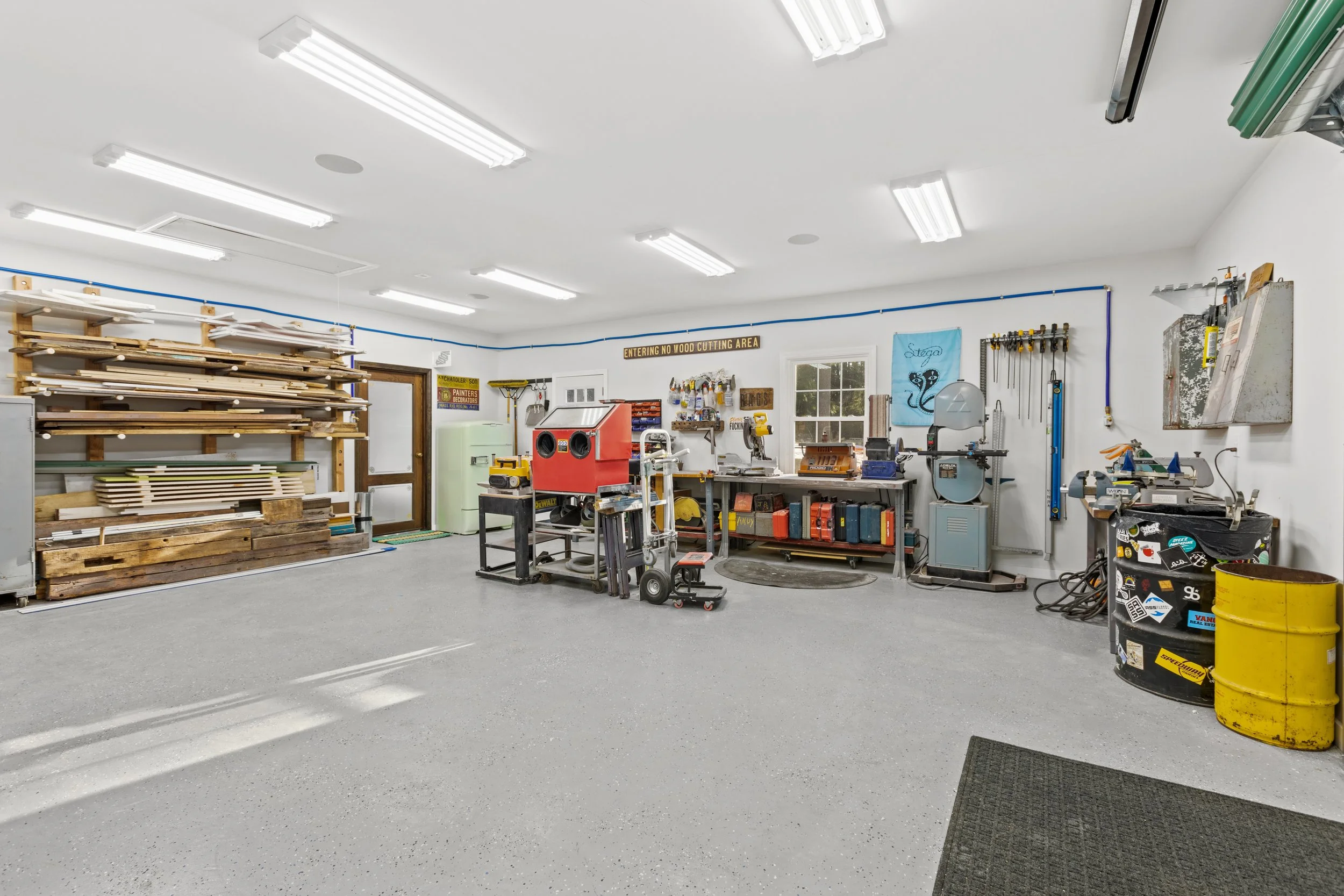 Steez Design Barn