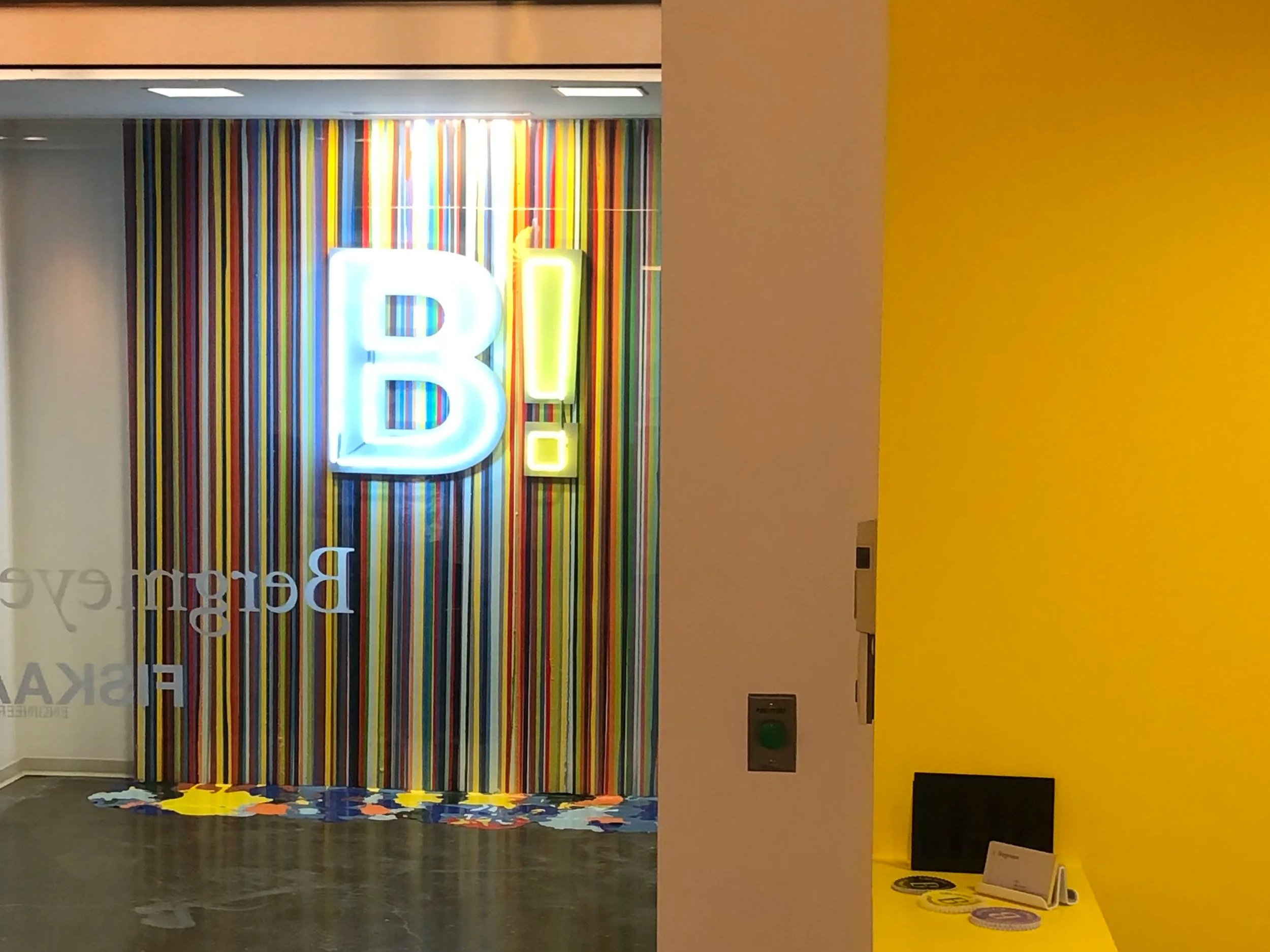 Bergmeyer Lobby Neon