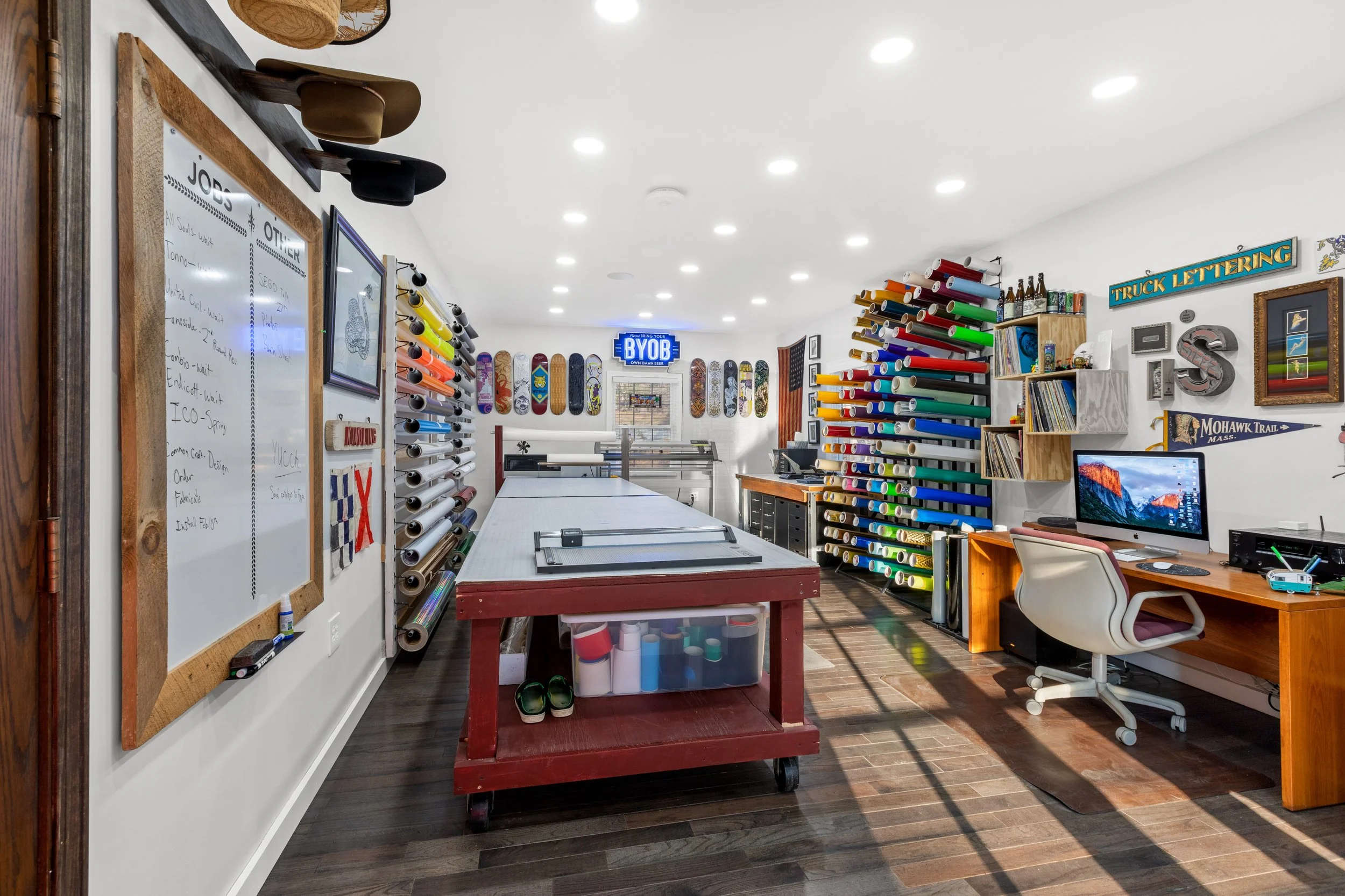 Steez Design Barn