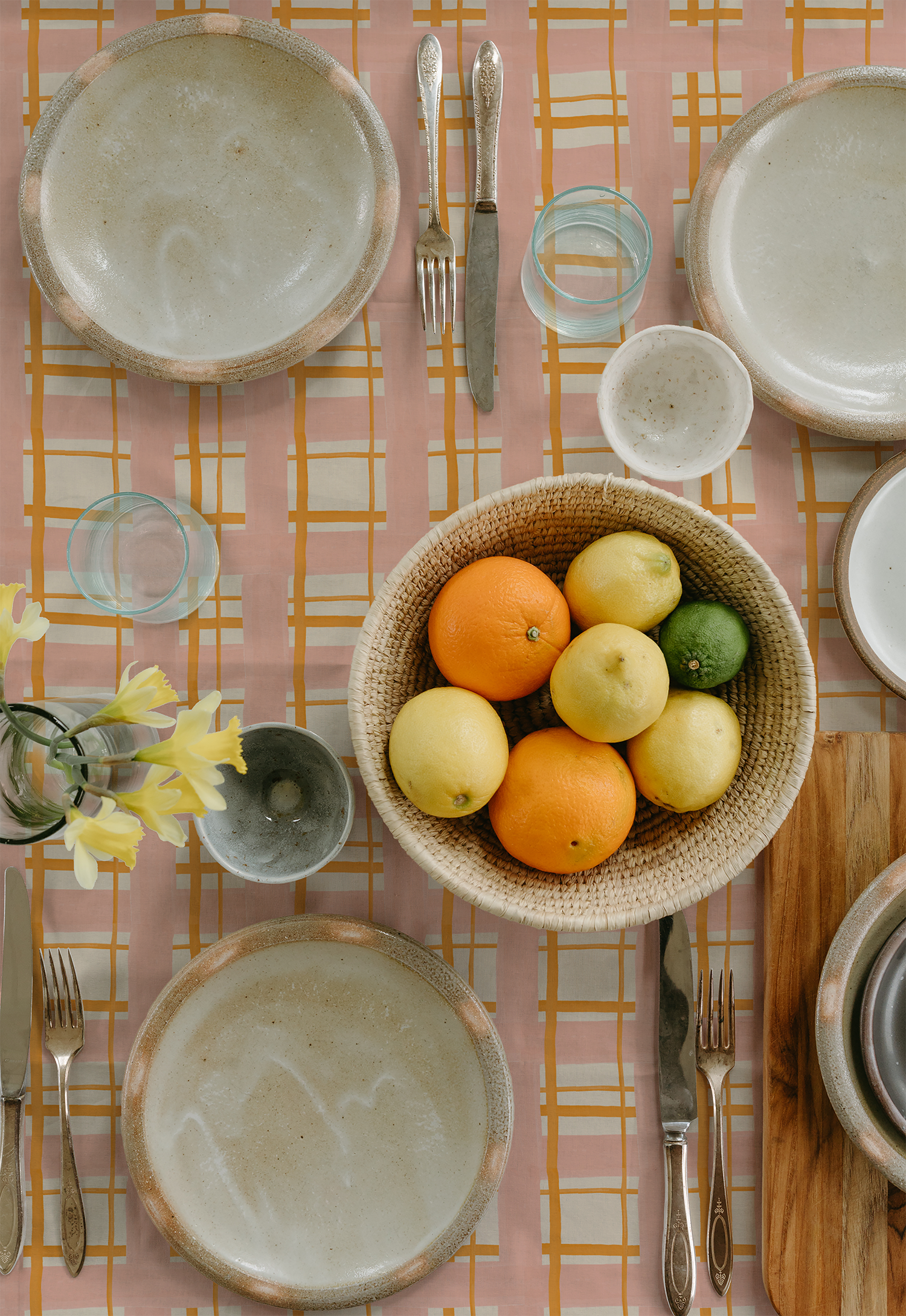Tablecloth - Mockup - Plaid.png