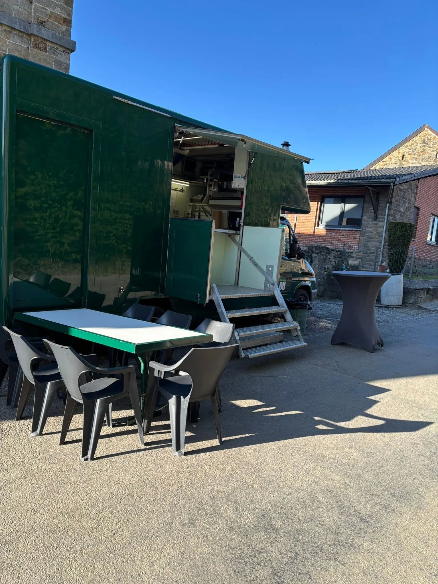 food truck 2.jpg