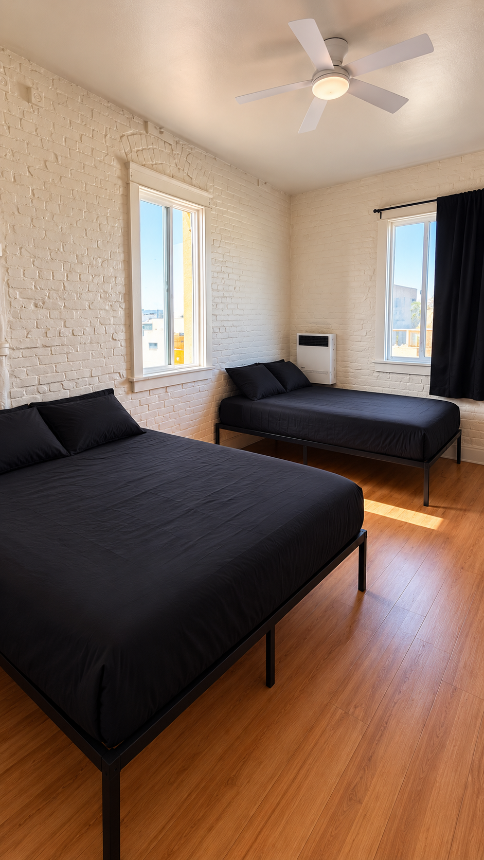2 Full Beds.png