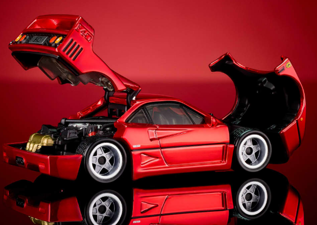 RLC F40 2.PNG
