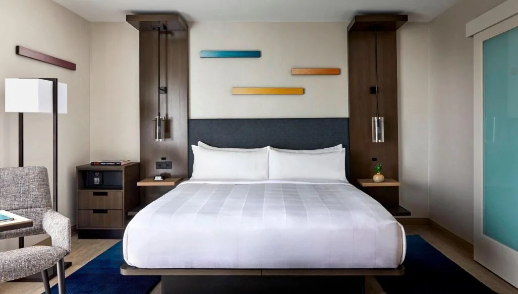 King Deluxe, Corner King Guest Room.JPG