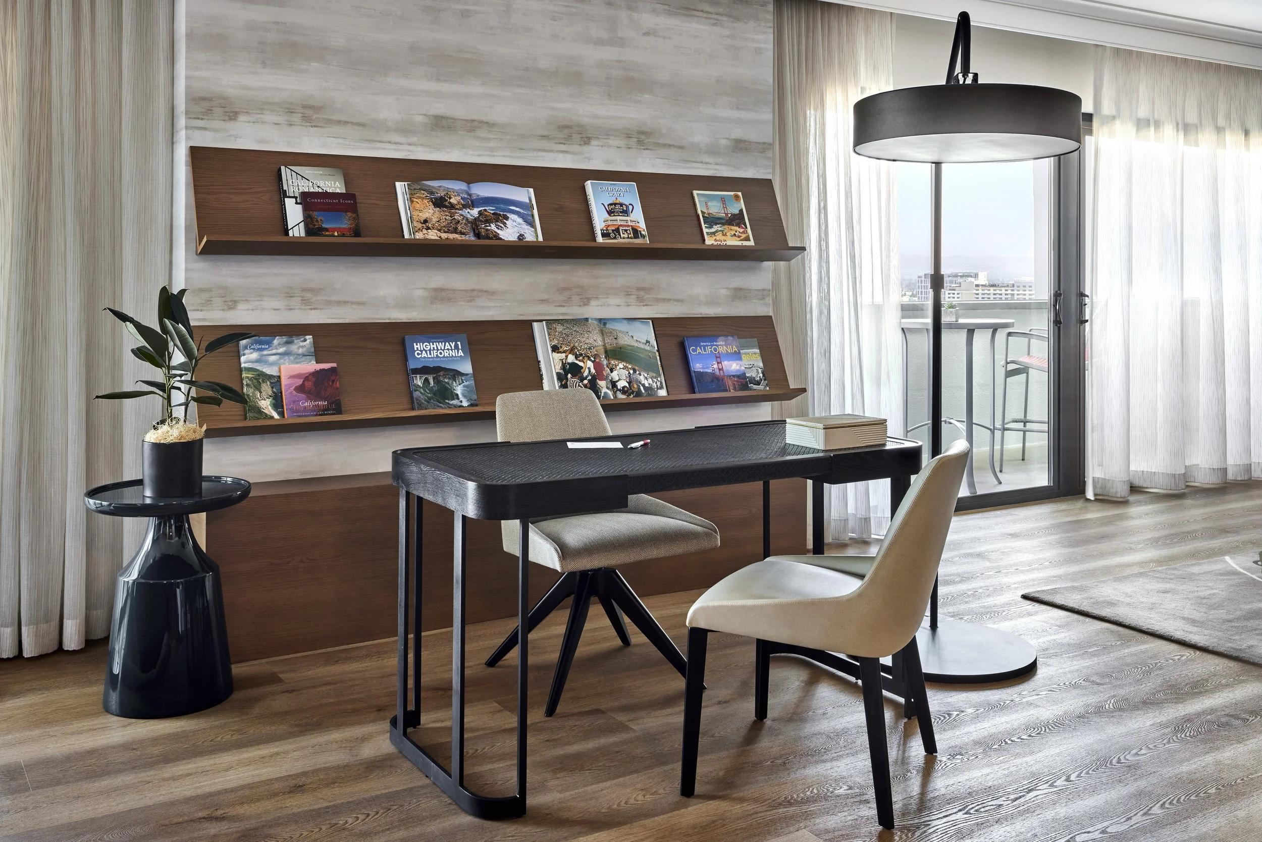 mc-laxah-presidential-workstation-26668 (2).jpg