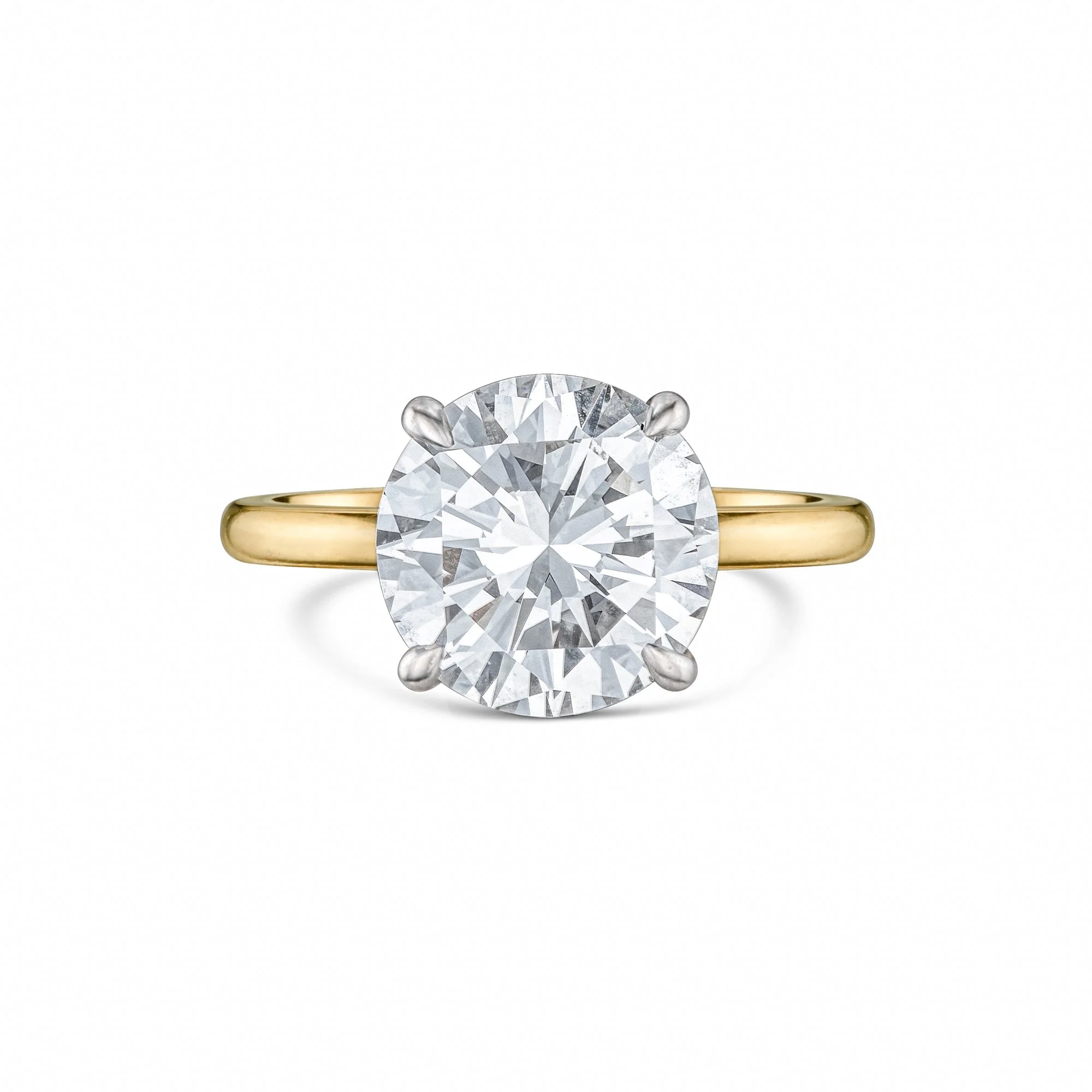 round solitaire ring-2.jpg