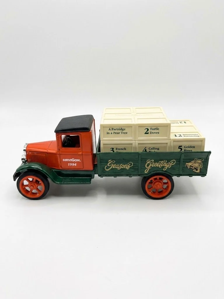 Die Cast Promotional Delivery Truck Coin Bank ServiStar 1994