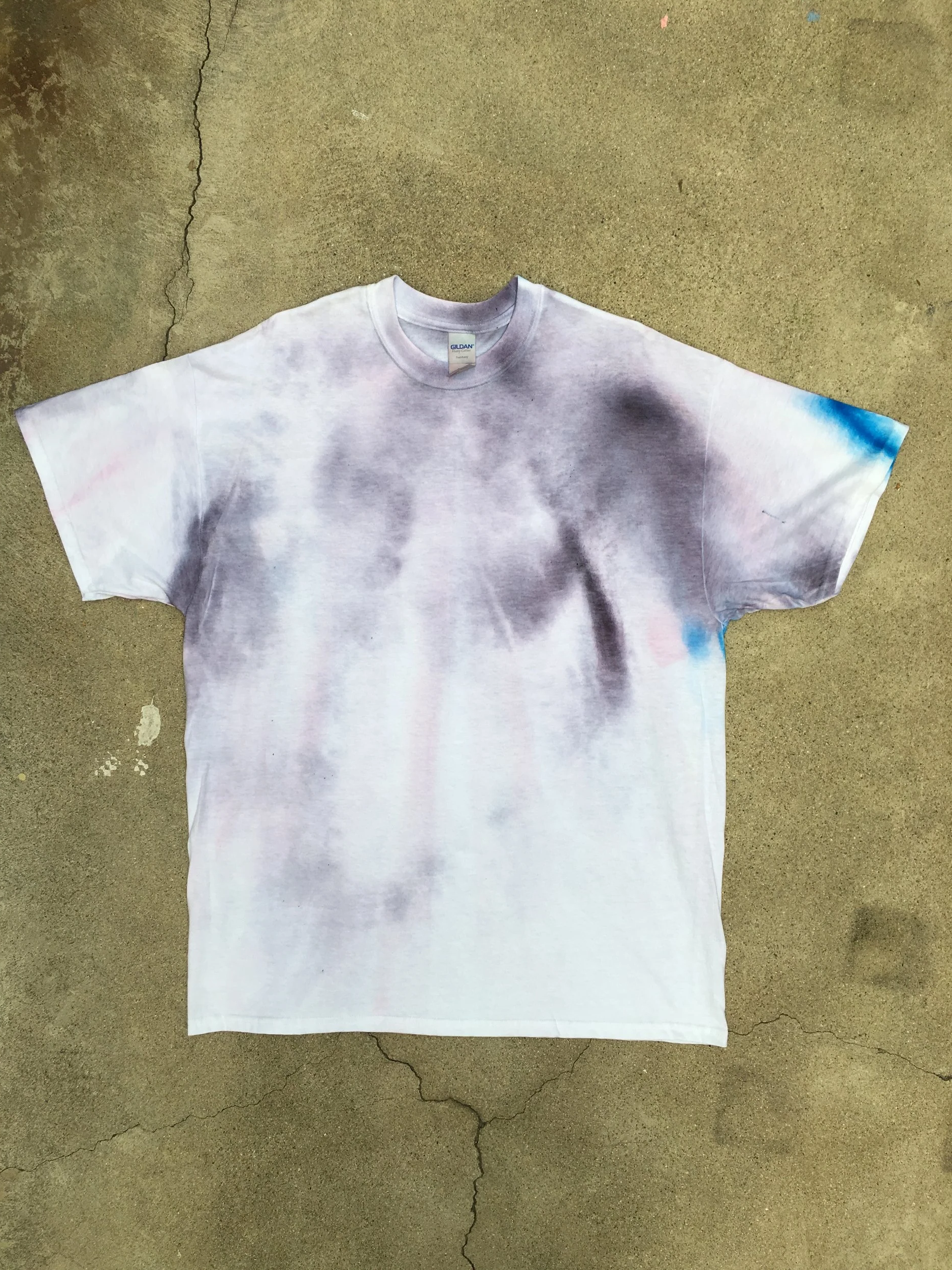 raw pigment on white t shirt