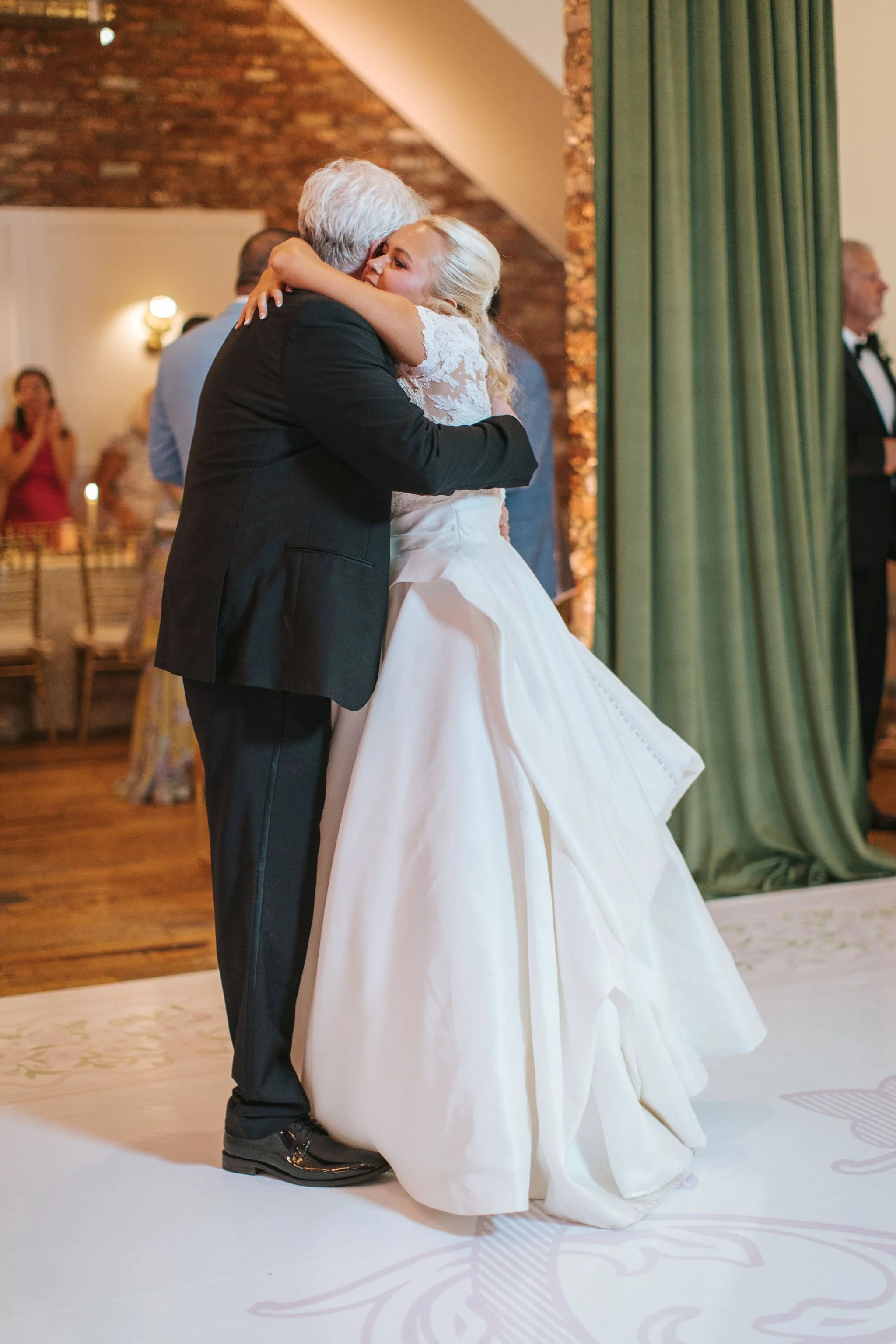 Carys.Melvin.Winslow_WED_1499.jpg