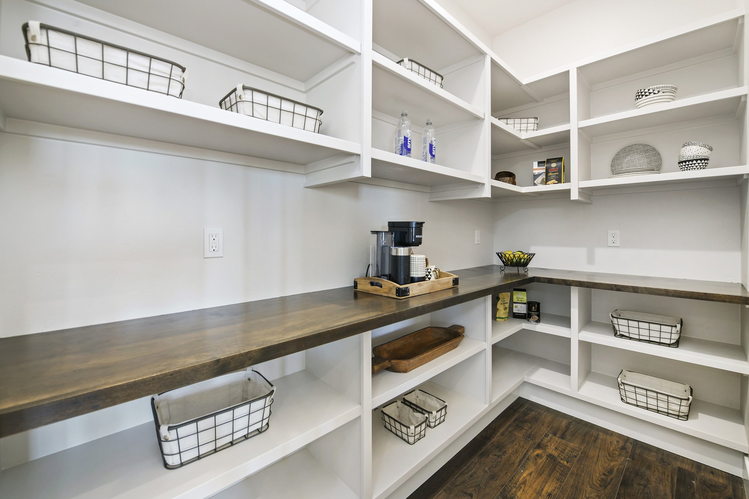 021_Pantry.jpg