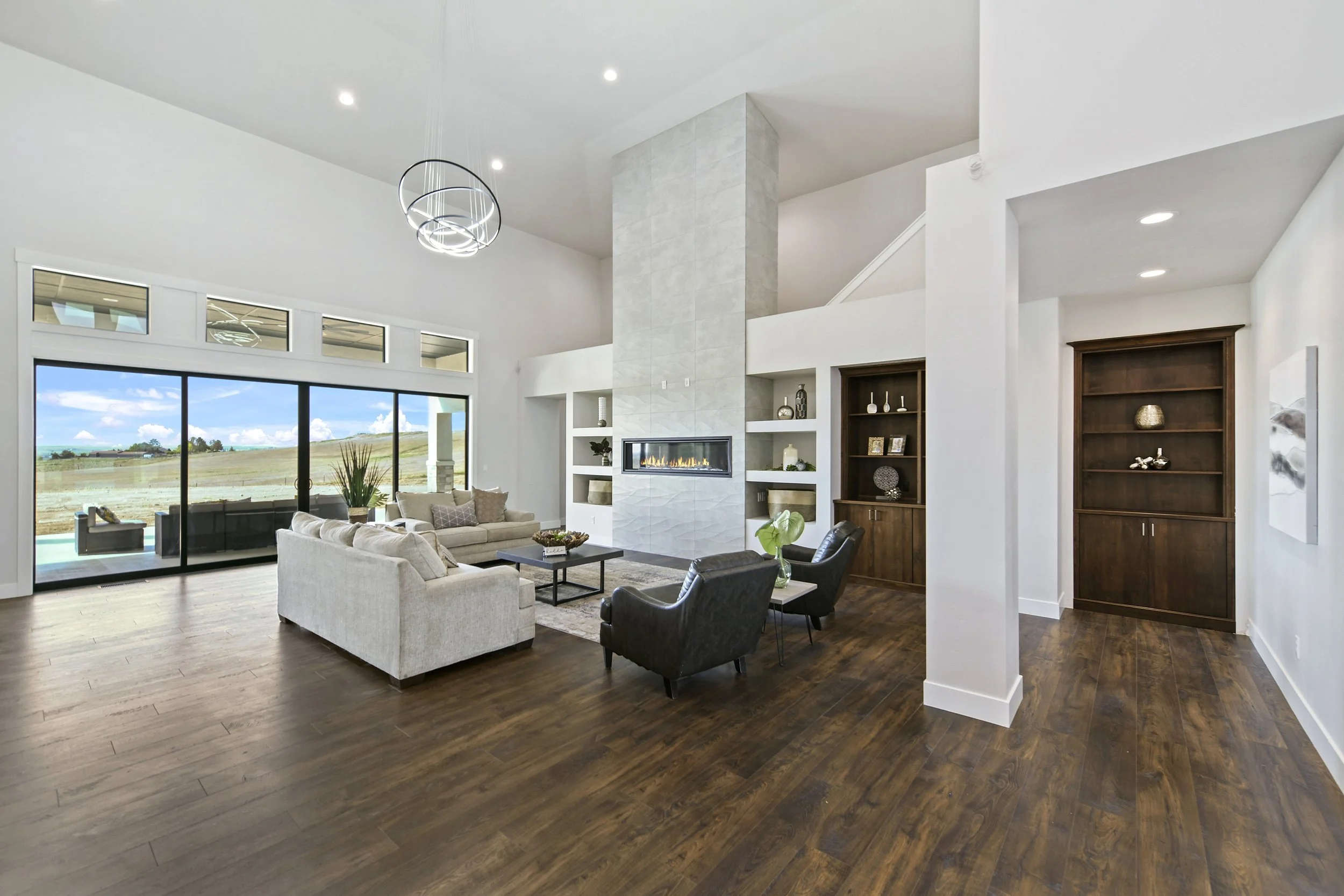 008_Livingroom - Copy.jpg