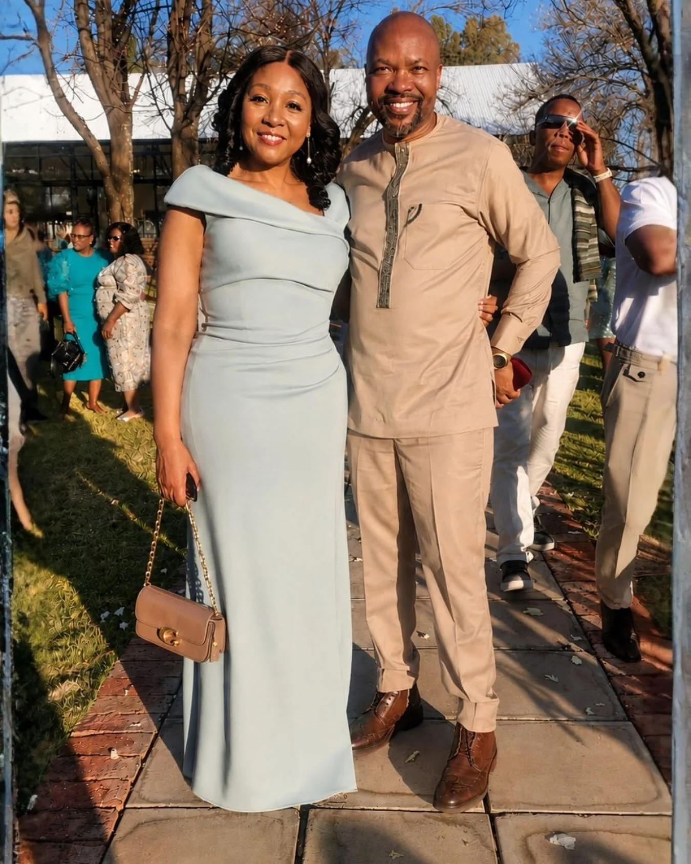 Josephine radiantly beautiful in her StyleBound dress accompanied by her VERY handsome husband @madzimbahwe dethremy
#eveningdresss#Weddingguest #eventdressing# motherofthebride #melrosenorth

For viewing and fitting call 072 528 4268