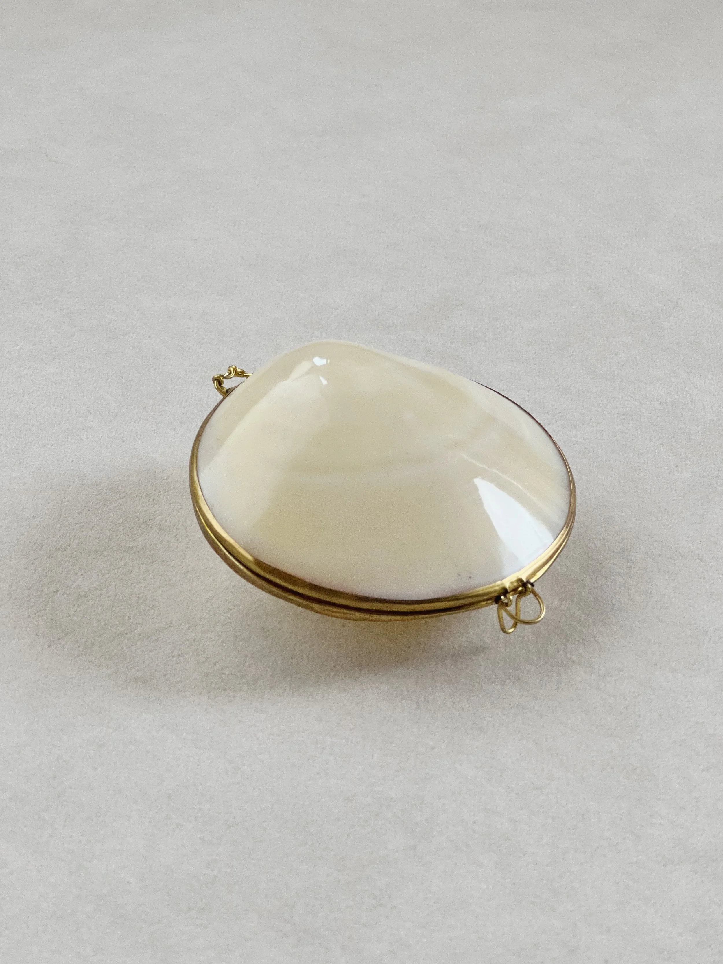 Vintage Shell Trinket Box