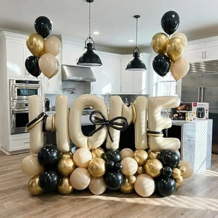 “HOME” Balloon Stack