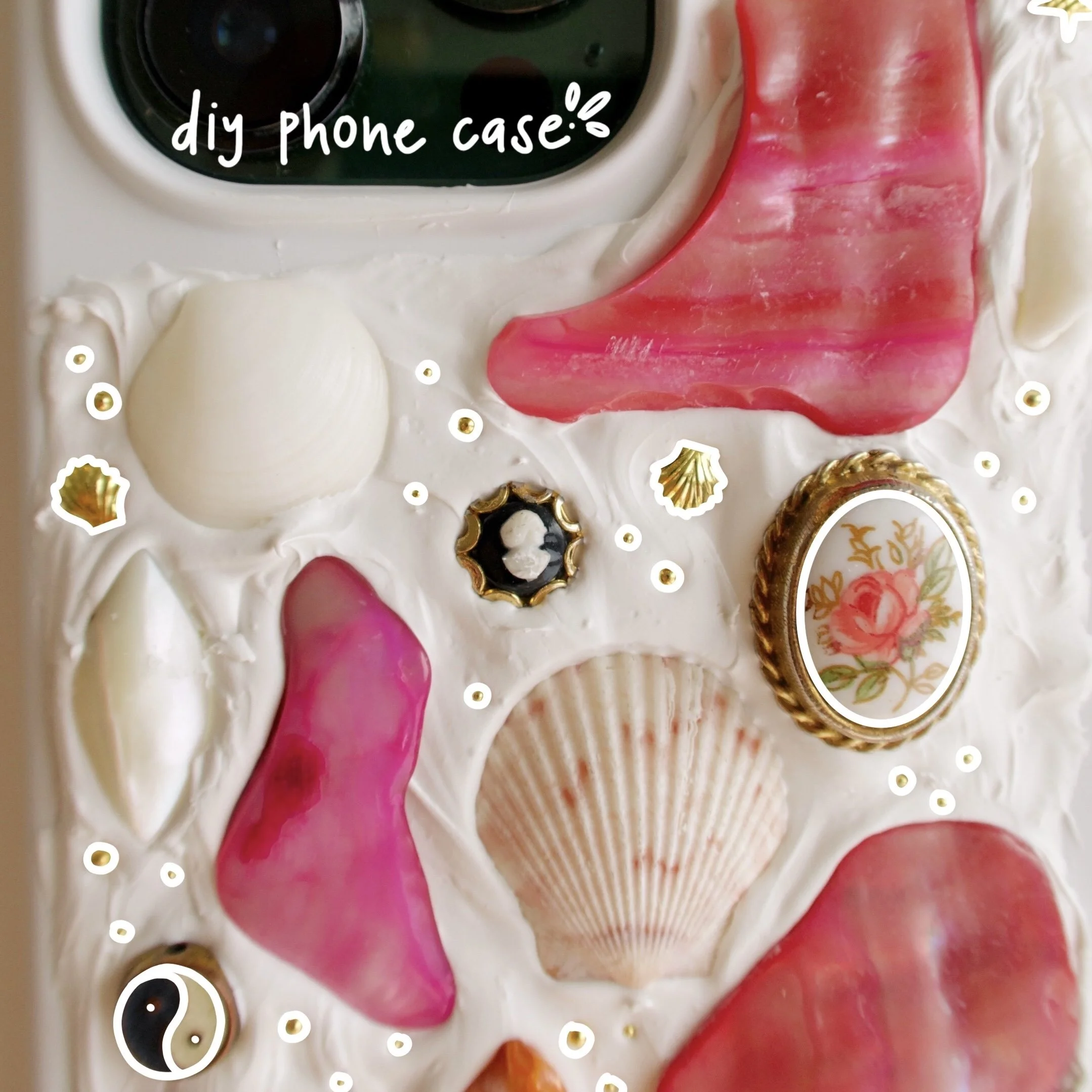 DIY Vintage Trinket Phone Case