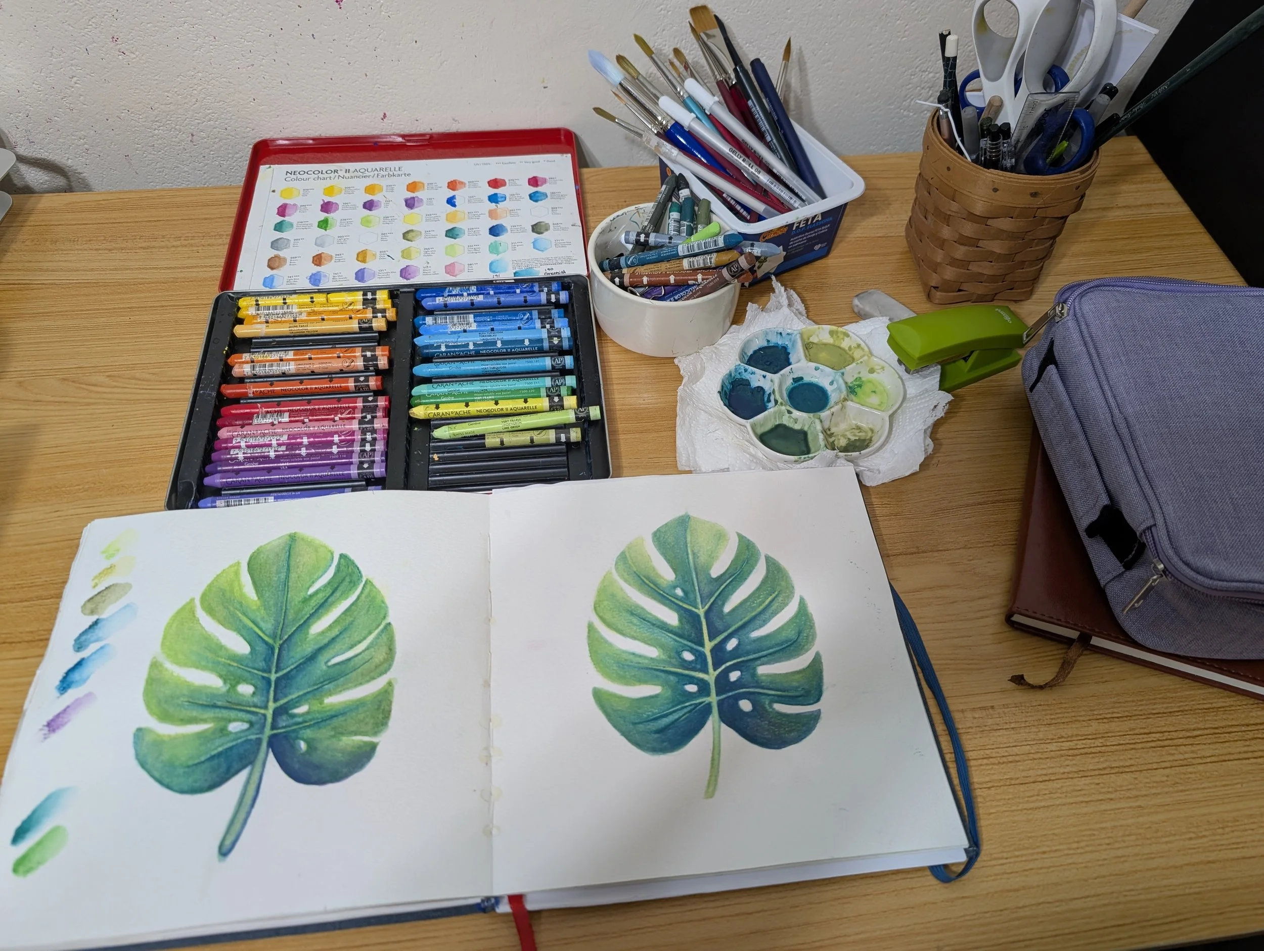 Painting Monstera leaves with Caran d’Ache watercolor crayons