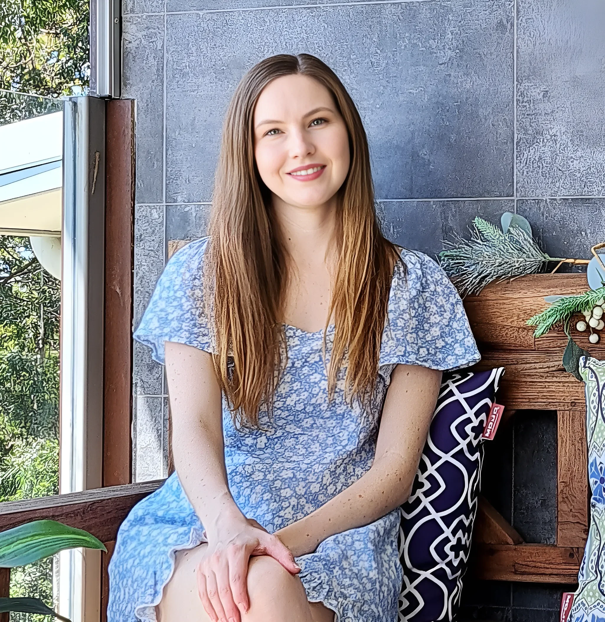 Kayla Cummings, web designer