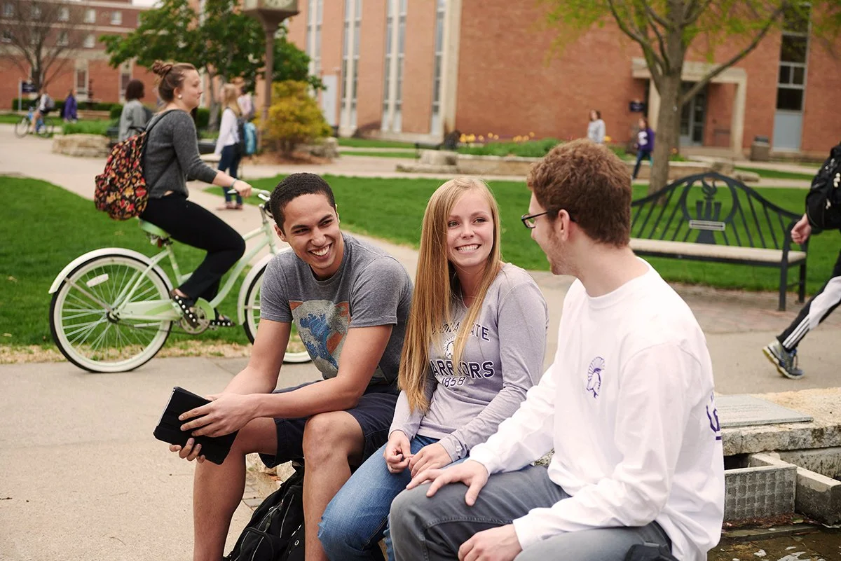 Winona_State_CampusLife_0329_SMALL.jpg