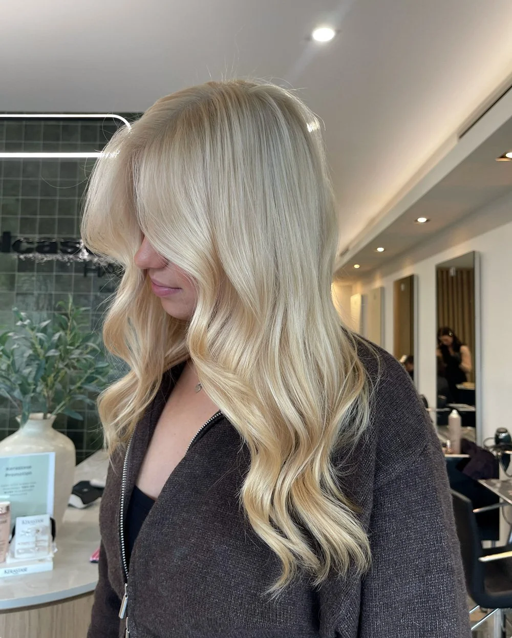 Bleach blond customer